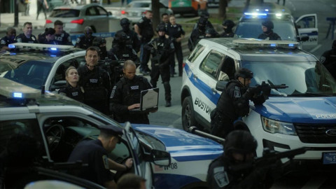 Blue Bloods Universum backdrop