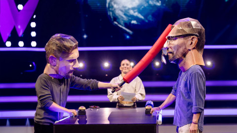 📺 Reality TV DE ( Trash TV) backdrop