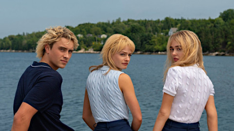 Nochmal, nochmal 🥰 Again and again backdrop