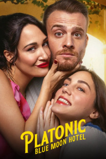 Platonisch: Blue Moon Hotel